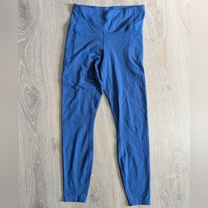 4/$10 ✨ Under Armour Navy Blue Women's  Performance Leggings